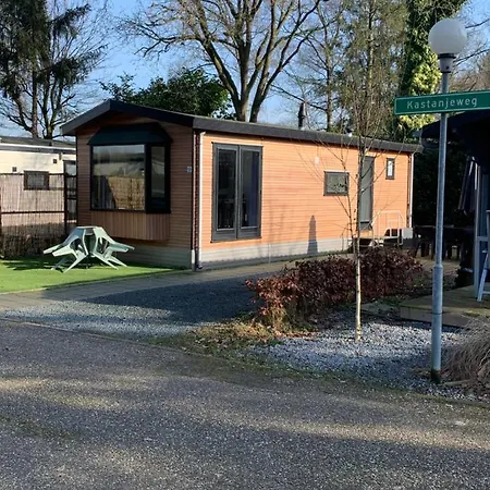 Het Eikenhuisje In Putten; Huisje Op De Veluwe. Exterior photo