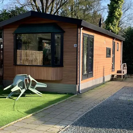 Het Eikenhuisje In Putten; Huisje Op De Veluwe. Exterior photo